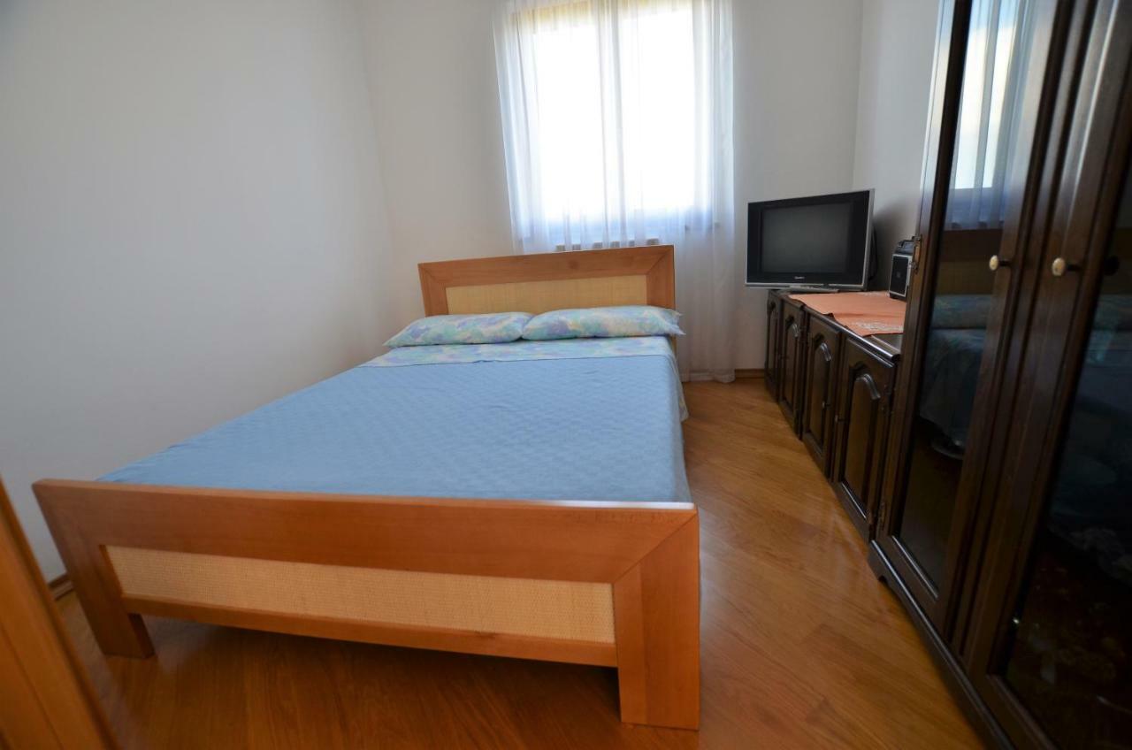 Apartments Sv. Pelegrin Umag Buitenkant foto
